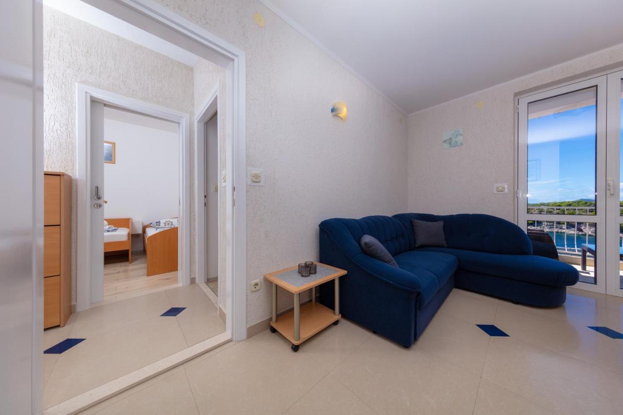 Apartment Ela ดูบรอฟนิก ภายนอก รูปภาพ