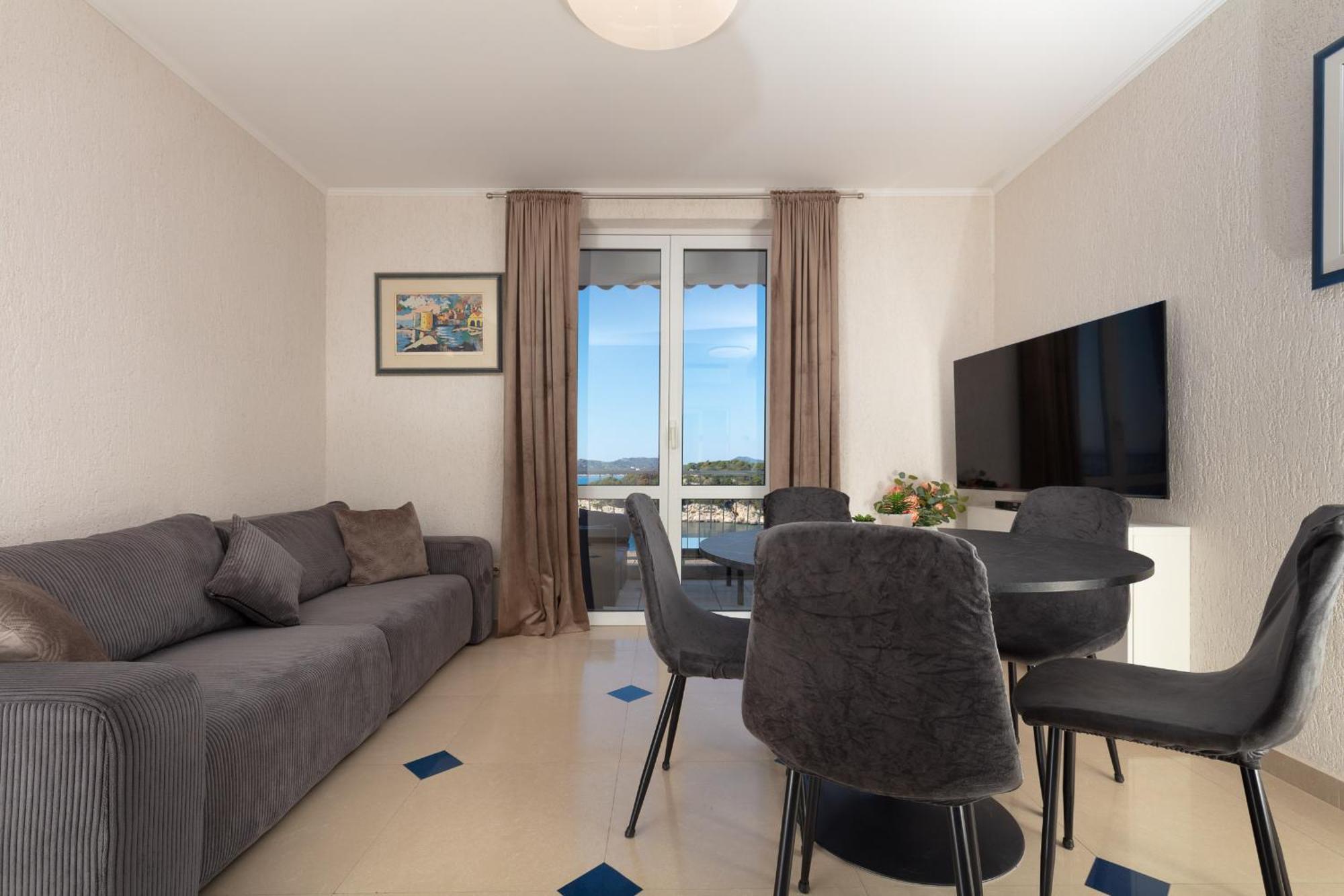 Apartment Ela ดูบรอฟนิก ภายนอก รูปภาพ